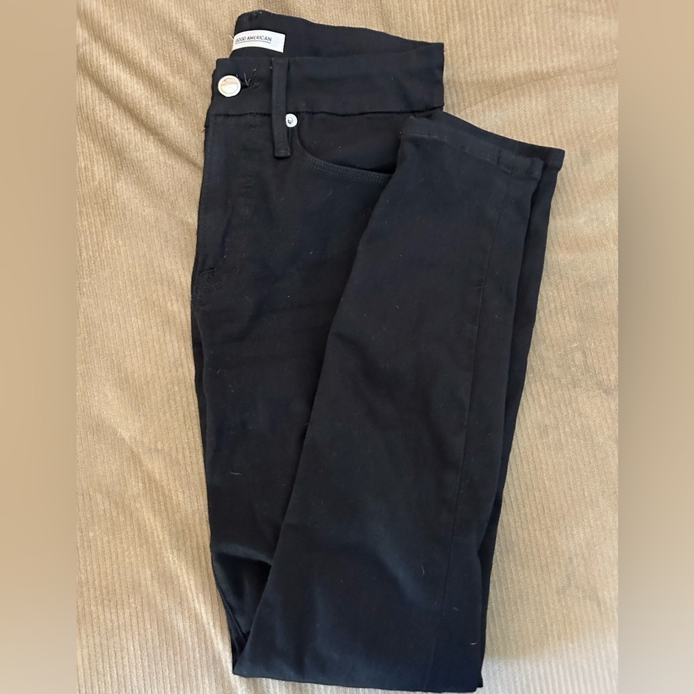 Good American Good Legs Crop Black Jeans Sz 4/27 - Picture 1 of 6